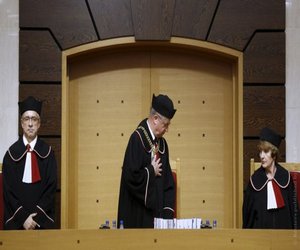 Скандальный закон о трибунале в Польше